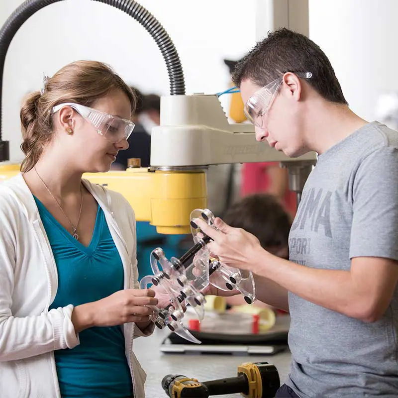 ¿Por qué estudiar Ingeniería Biomédica en Colombia? - razones de peso Ing Biomdica LR eia